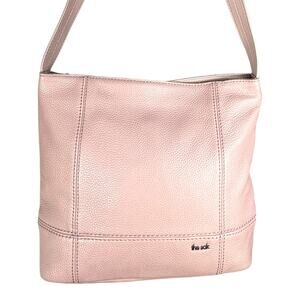 The Sak De Young Hobo bag in Pink
